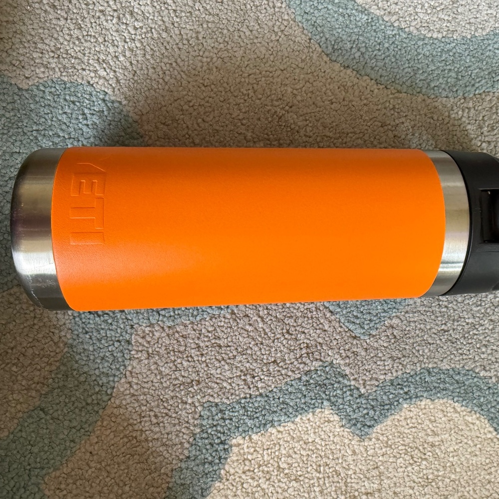 YETI Rambler 18 oz orange BPA Free Bottle with Lid